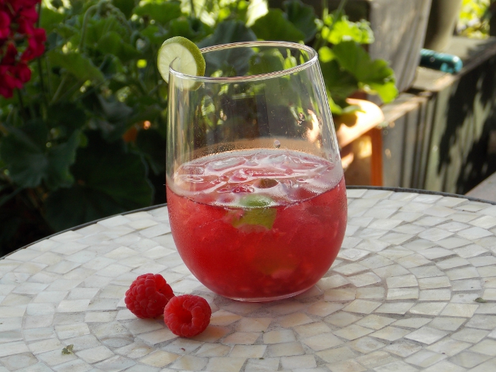 Skinny Raspberry Cosmo Recipe