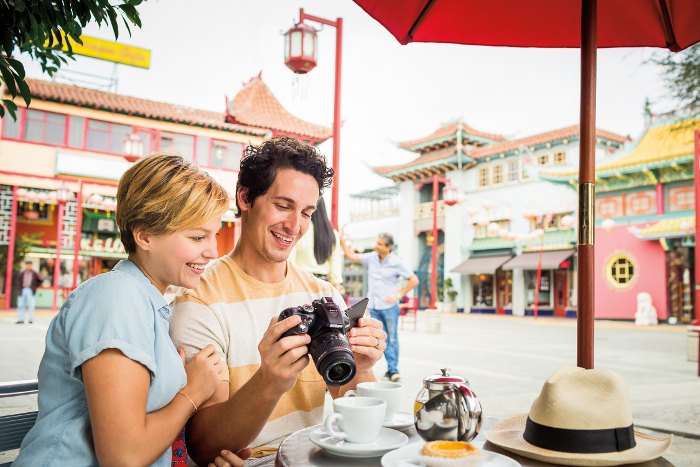 Using a wedding gift to take photos on their honeymoon!